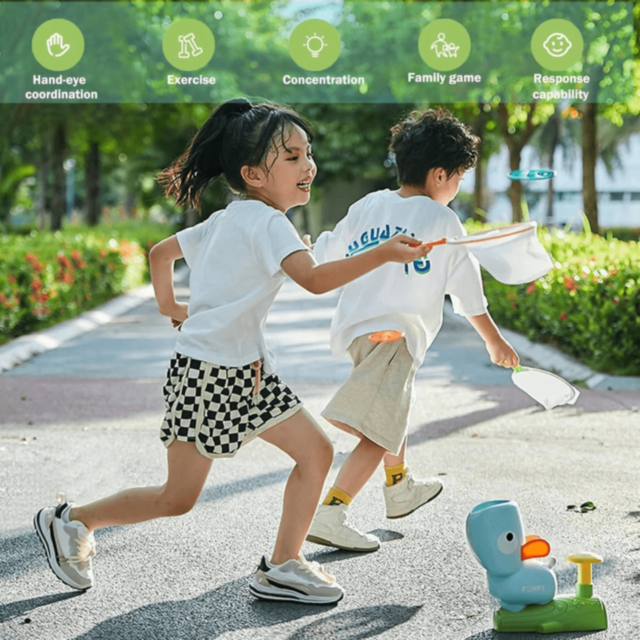 Cățel Lansator cu Discuri Zburătoare și Plase (culoare aleatorie)