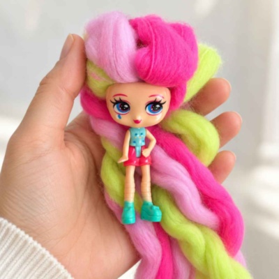 Păpușică surpriză Candylocks cu păr lung pentru coafuri | image