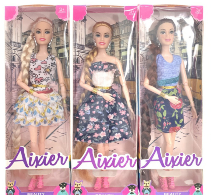 Barbie în Rochiță Elegantă