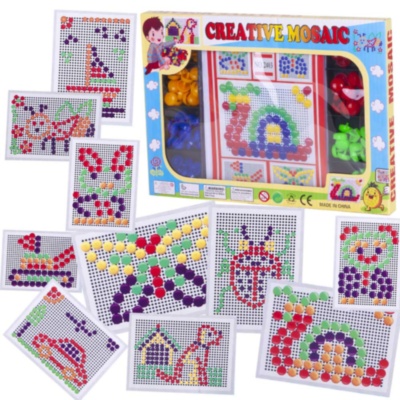 Mozaic cu Pioneze Colorate | image