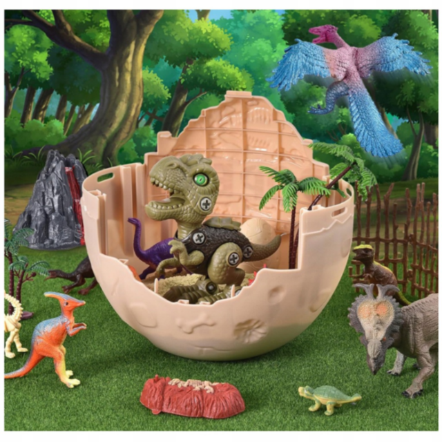 Ou Dinozaur cu Figurine și Decor Preistoric