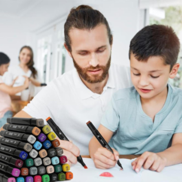 Set de 24 Markere Colorate Dublu Vârf cu Husă Compactă