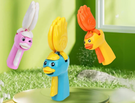 1buc. Jucărie interactiva clăpăugă în formă de rățușcă