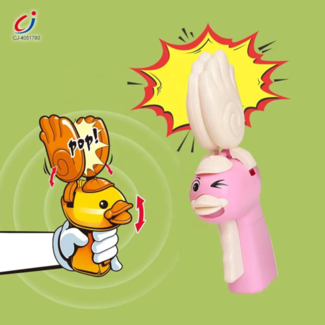 1buc. Jucărie interactiva clăpăugă în formă de rățușcă