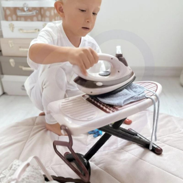 Fier de călcat mini electric pentru copii