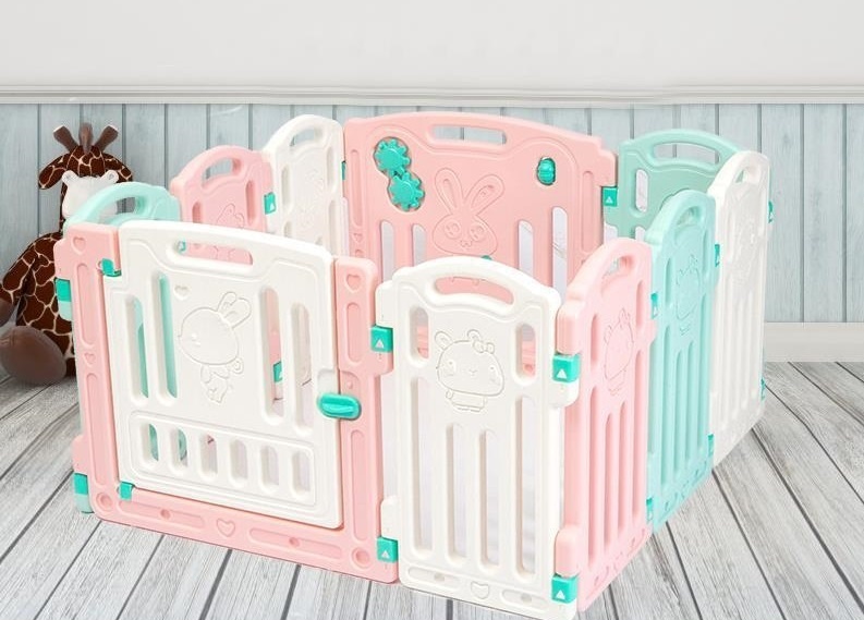 Gărduț, Loc de Joacă Interior-Exterior, 10 secții