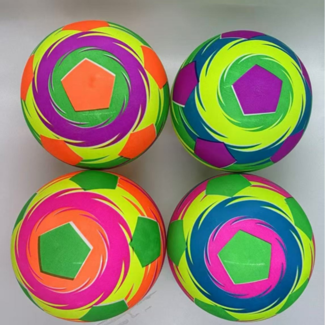 Minge Colorată de Joc – Diametru 23 cm, Ideală pentru Joacă în Aer Liber