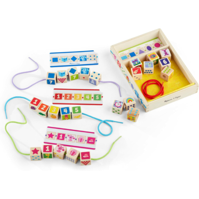 Set de cuburi din lemn cu șireturi educative Montessori