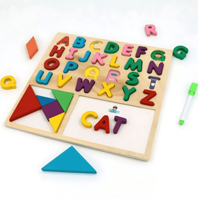 Set educativ cu litere mari, tangram și tablă