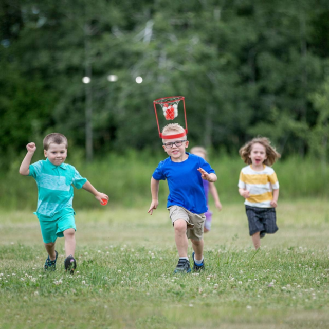 Set Coș de Baschet Amuzant cu Bentiță și Mingi | Joc Interactiv pentru Copii și Familie