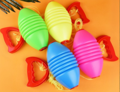 Rachetă Zburătoare pe Sfoară pentru Joacă Interactivă (culoare aleatorie) | image