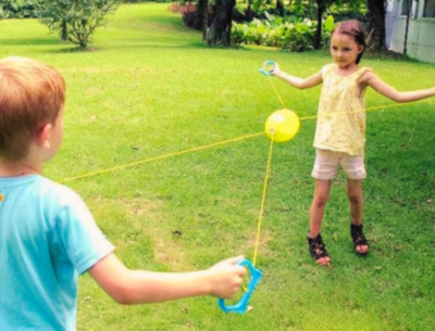 Rachetă Zburătoare pe Sfoară pentru Joacă Interactivă (culoare aleatorie) | image