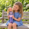 Păpușă blondă de 32 cm cu perie pentru coafat