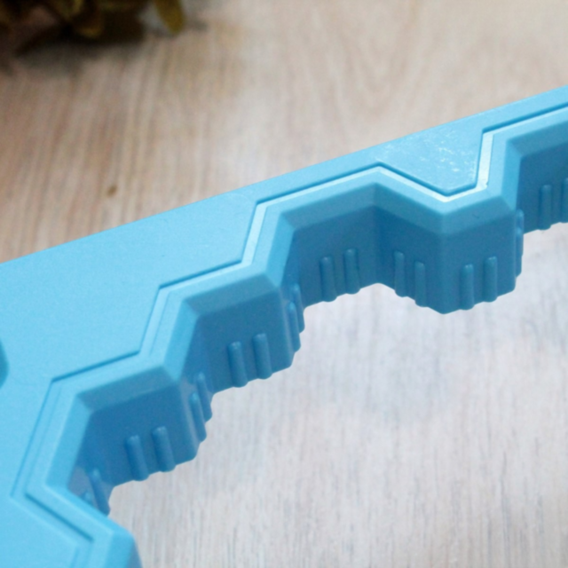 Joc Interactiv Icebreaking cu Pinguin – Distracție în Familie