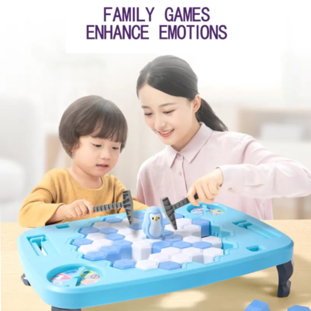 Joc Interactiv Icebreaking cu Pinguin – Distracție în Familie