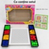 Joc mozaic cu piese colorate și tablă perforată