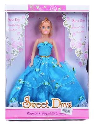 Barbie în Rochiță Elegantă