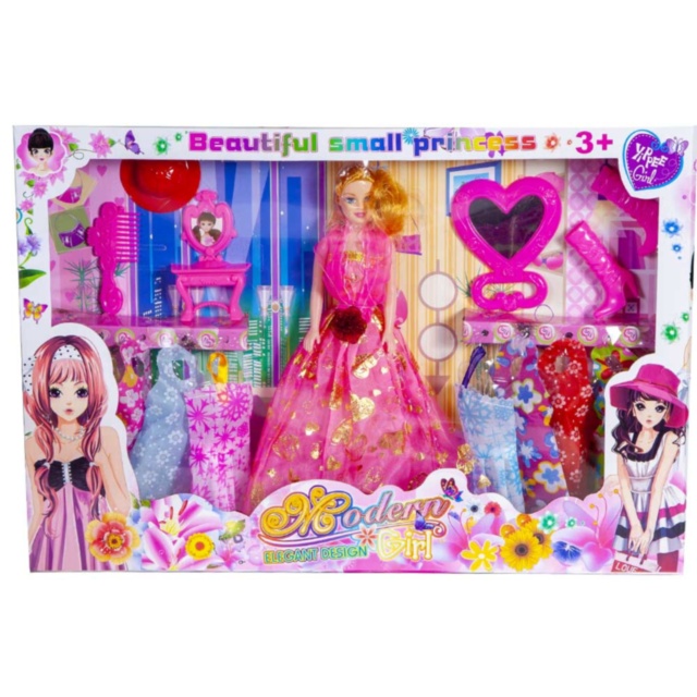 Barbie cu 8 Ținute, Încălțăminte și Oglindă