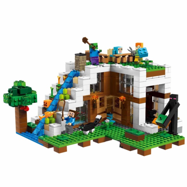 Set Minecraft, Baza de la Cascadă, 729 piese
