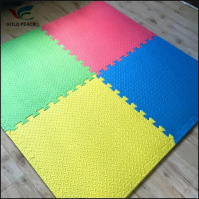 Set de Covorașe EVA Puzzle Colorate – Joacă Creativă și Siguranță