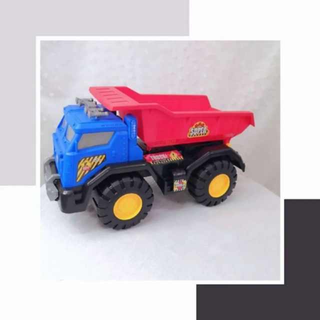 Camion Basculant Mare pentru Construcții