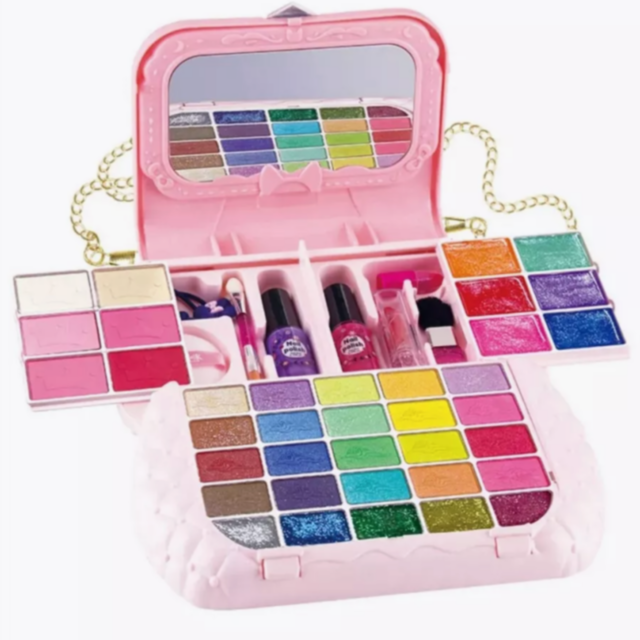 Trusa de Machiaj pentru Copii – Set Glamour în Gentuță Elegantă