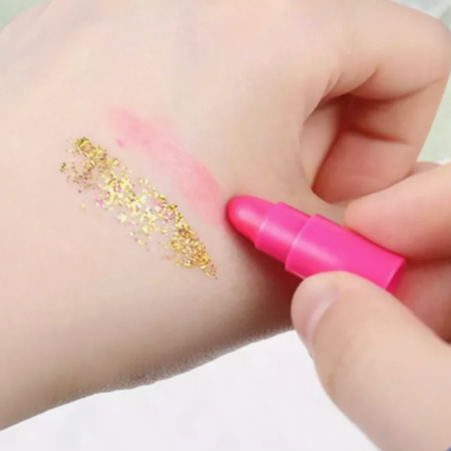 Trusa de Machiaj pentru Copii – Set Glamour în Gentuță Elegantă