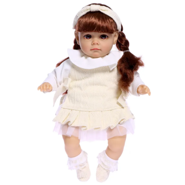Păpușă Reborn cu Corp Moale și Ținută Călduroasă Crem – 35 cm