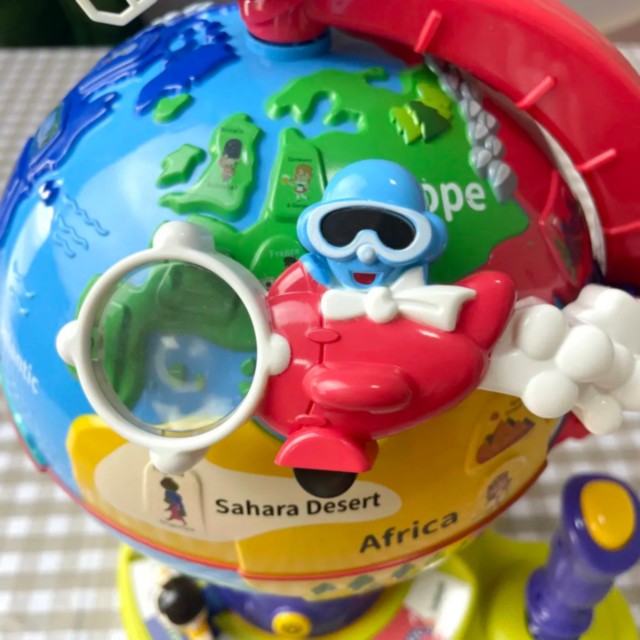 Glob Interactiv cu Jocuri Educative și Funcții Multimedia pentru Copii