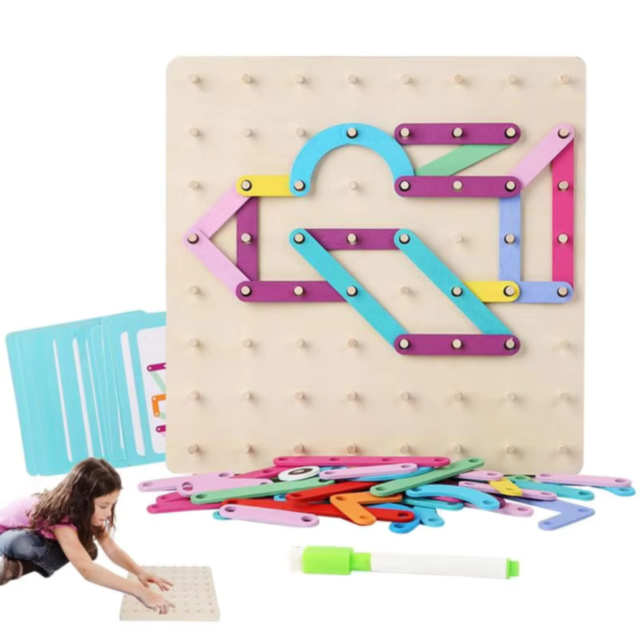 Tablă de Asamblare Creativă Montessori cu Piese Colorate