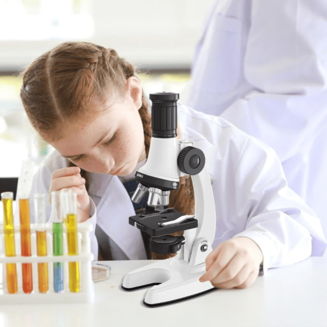 Microscop 1200X cu Lumină LED și Accesorii Educaționale