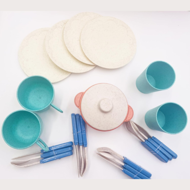 Set de Bucătărie pentru Copii din Material Organic pe Bază de Grâu