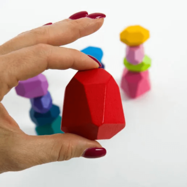 Pietre de Echilibru Montessori din Lemn Colorat