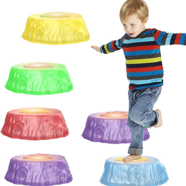 Traseu Magic cu 6 Pietre Colorate și Lumină – Joacă, Sari și Explorează!