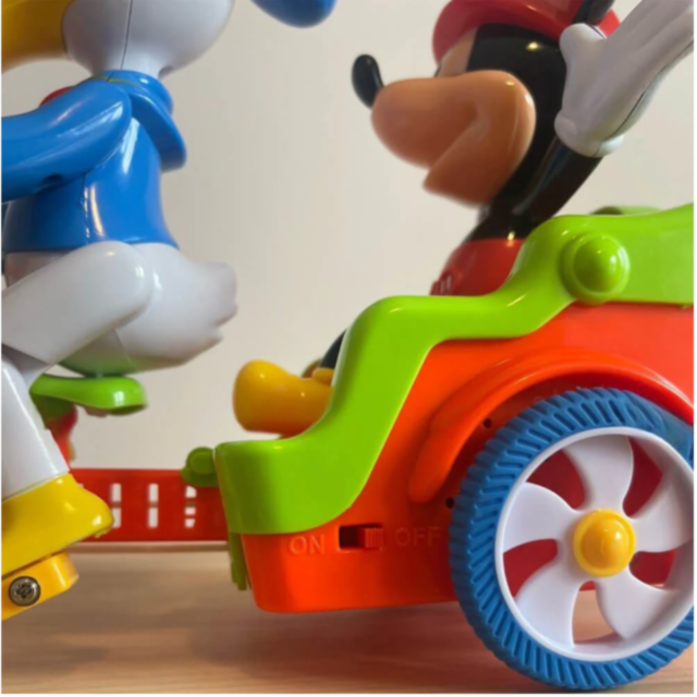 Tricicletă Electrică cu Donald și Mickey