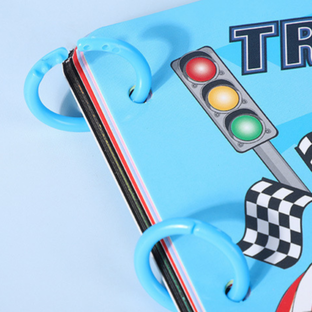 Set Creativ cu Cărți de Colorat și Răzuire - Tematica Mașini și Curse