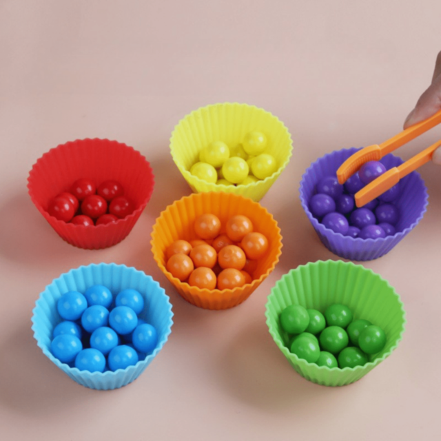 Ceas Educațional cu Dinozaur – Joc de Sortare Culori și Forme din Lemn