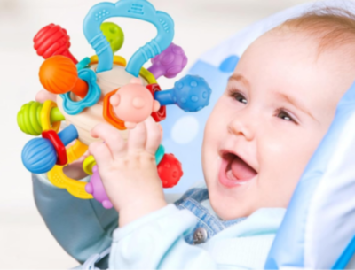 Zornăitoare Bebe Colorată cu Texturi și Sunete | image