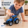 Tractor de jucărie cu inerție și capotă mobilă