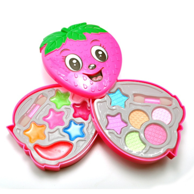 Set de Machiaj pentru Fetițe - Cutie Căpșună Interactivă