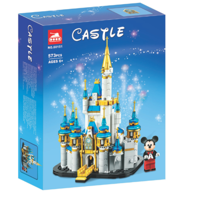 Castelul Disney de construcție cu figurina Mickey Mouse