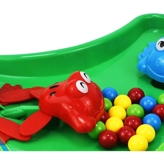 Joc Interactiv Crazy Frog cu Broscuțe Mâncăcioase și Bile Colorate