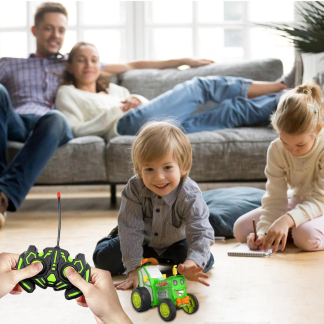 Tractor Dansator cu Telecomandă - Salturi și Acțiune 