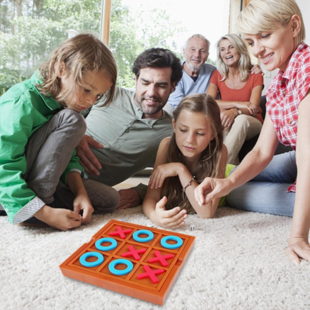 Tic Tac Toe - Joc Interactiv de Logică pentru Copii și Familie