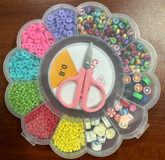 Set Mărgele Pentru Creare Bijuterii cu Foarfecă 