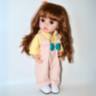 Păpușă Chimi Doll 38 cm cu Salopetă Roz și Păr Lung, Corp Moale din Vinil