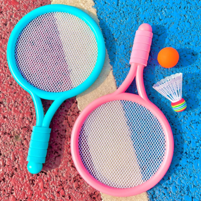 Set Rachete de Tenis și Badminton – 2 Rachete, Minge și Fluturaș (culoare aleatorie)