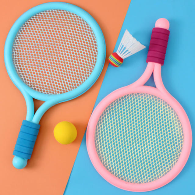 Set Rachete de Tenis și Badminton – 2 Rachete, Minge și Fluturaș (culoare aleatorie)