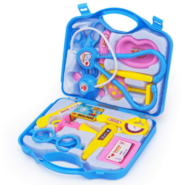 Set Doctor 15 Piese cu Geantă și Accesorii (culoare aleatorie)