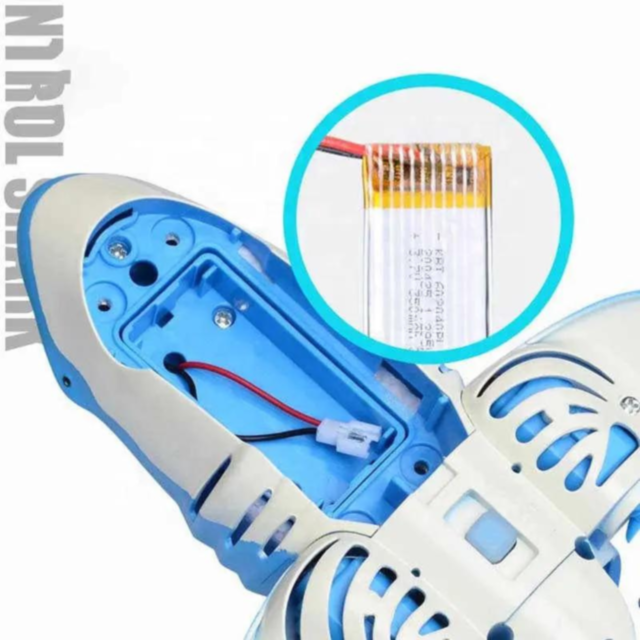 Rechin Telecomandat cu Simulare Realistă